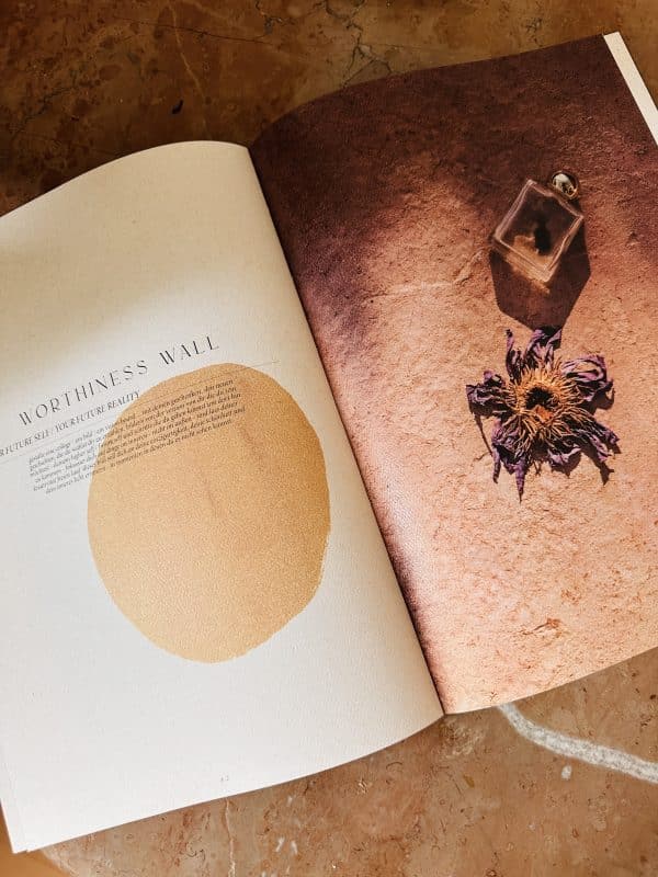 By Simone Stocker_Life Coach_Selbstliebe-Blossome journal-Ritual Tools Shop-Earthess Rising-3