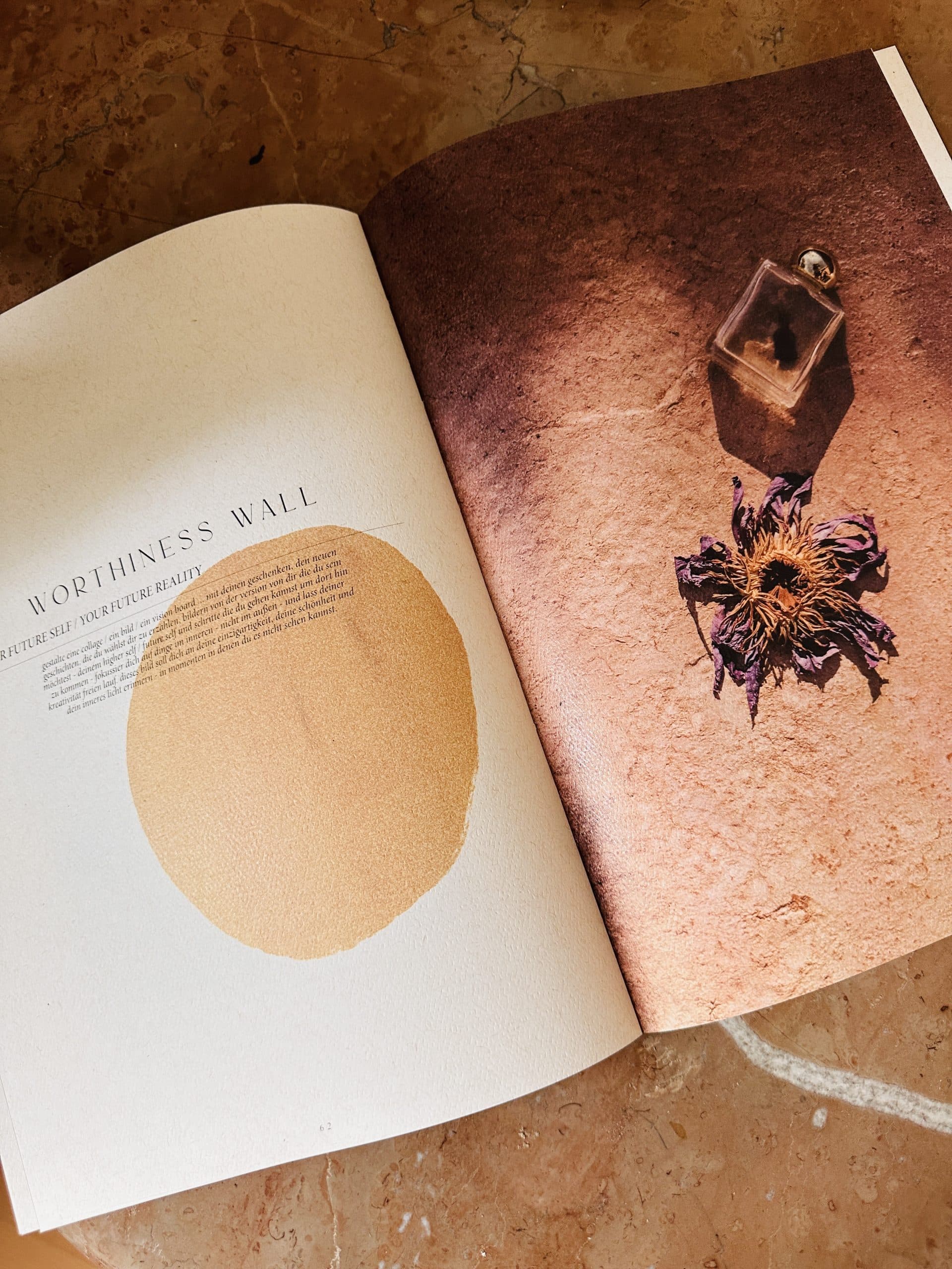 By Simone Stocker_Life Coach_Selbstliebe-Blossome journal-Ritual Tools Shop-Earthess Rising-3