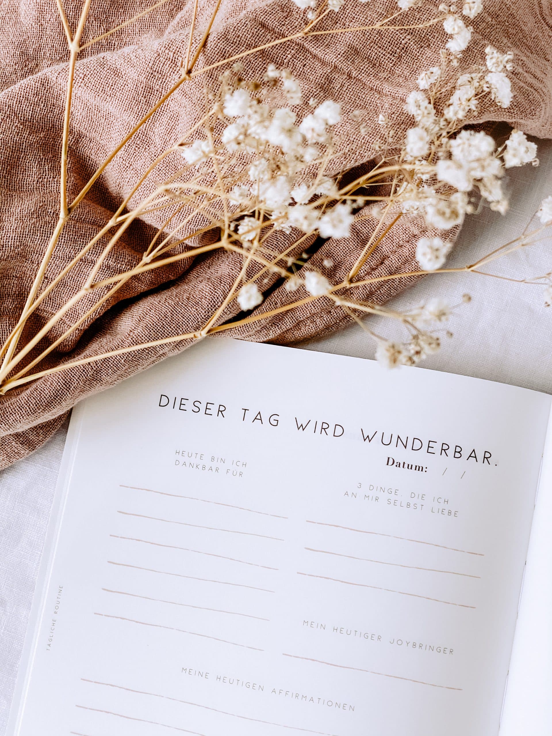 By Simone Stocker_Blossome Journal_Mindfulness Journal