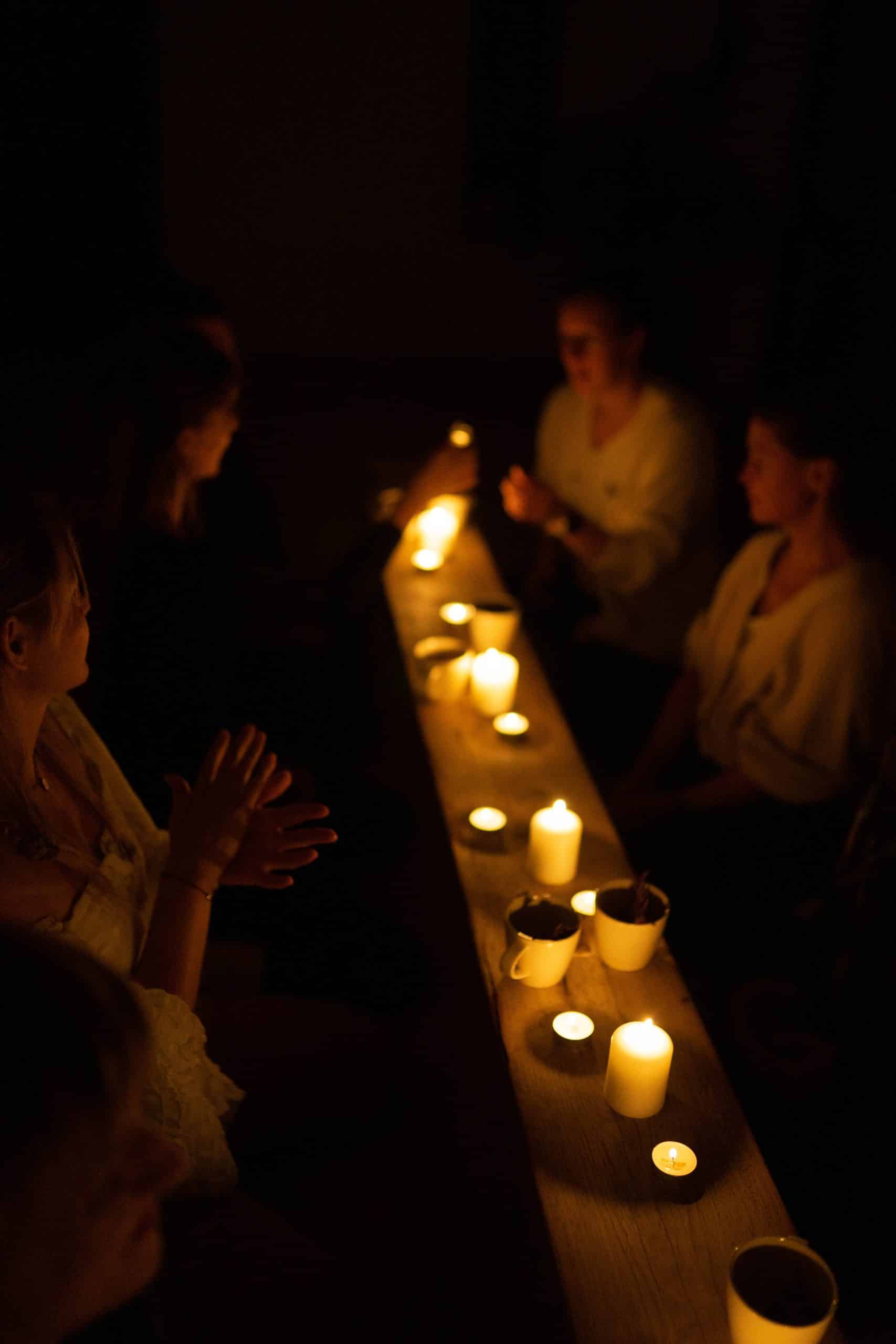 By Simone Stocker_Life Coach_Selbstliebe-Blossome journal-Art Direction-_plant dyed_flower dye_event design